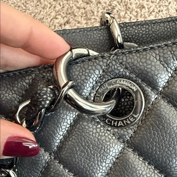 Chanel Gray Quilted Shoulder Bag - Picture 12 of 16